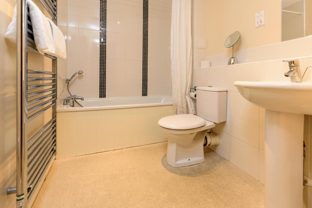 Abodebed - Handleys Court Hemel Hempstead Bagian luar foto