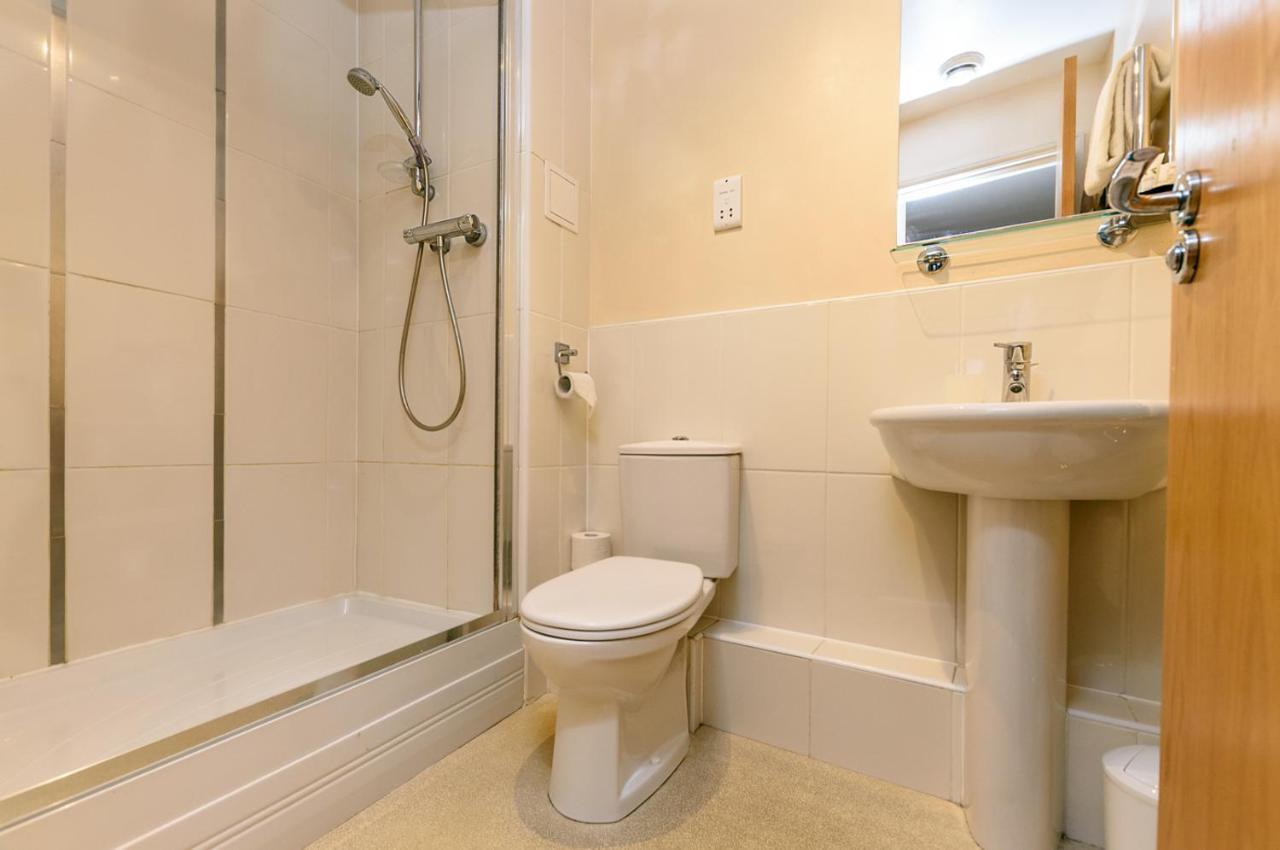 Abodebed - Handleys Court Hemel Hempstead Bagian luar foto